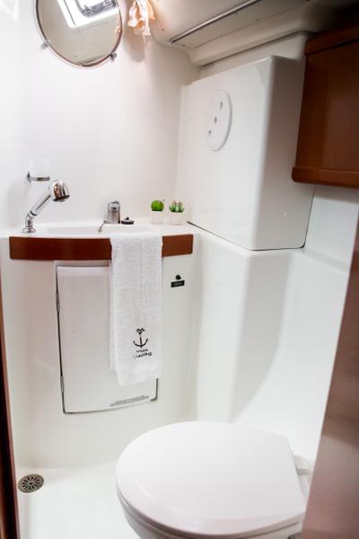 Book yachts online - sailboat - Oceanis 43 - TIAMO  - rent