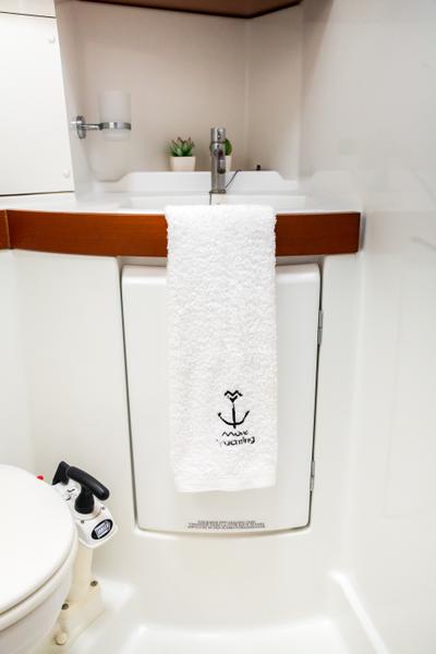 Book yachts online - sailboat - Oceanis 43 - TIAMO  - rent