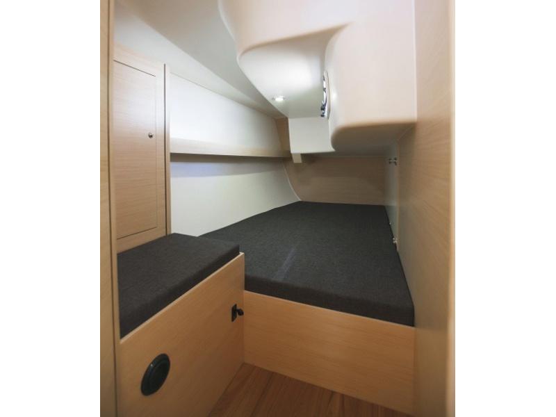 Book yachts online - sailboat - Cobra 41 - Strizh - rent