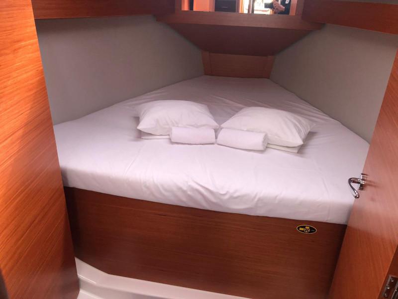 Book yachts online - sailboat - Dufour 360 GL - Sileb - rent