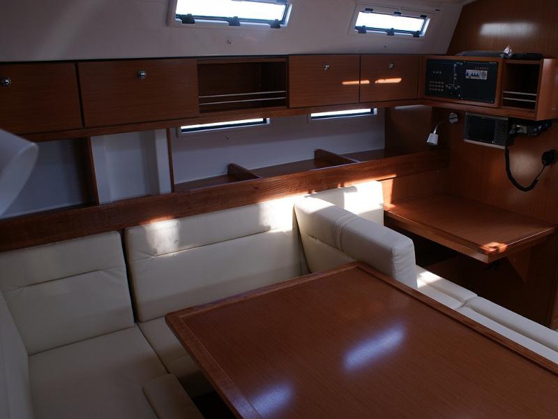 Book yachts online - sailboat - Bavaria Cruiser 45 - Sokol - rent