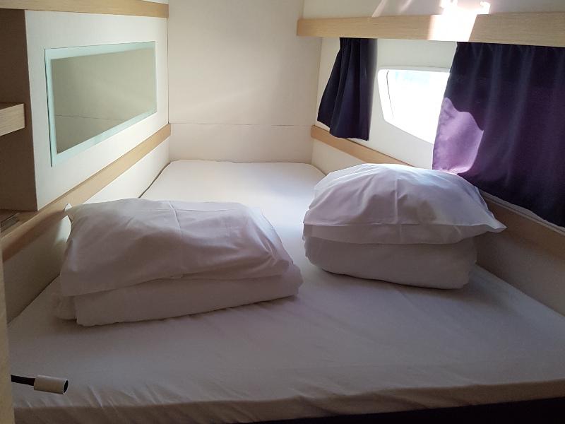 Book yachts online - catamaran - Fountaine Pajot Lucia 40 - Luce, A/C - Generator, A/C, Watermaker - 2017. - rent