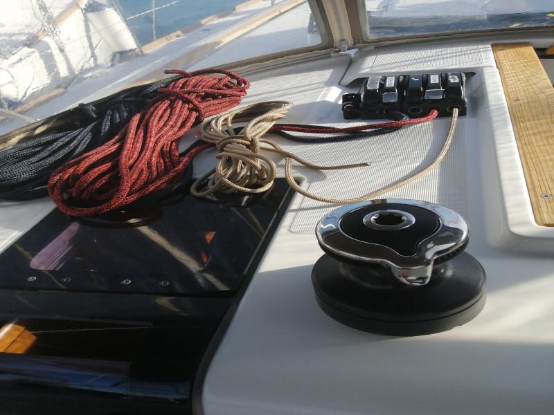 Book yachts online - sailboat - Sun Odyssey 439 - Mario - rent