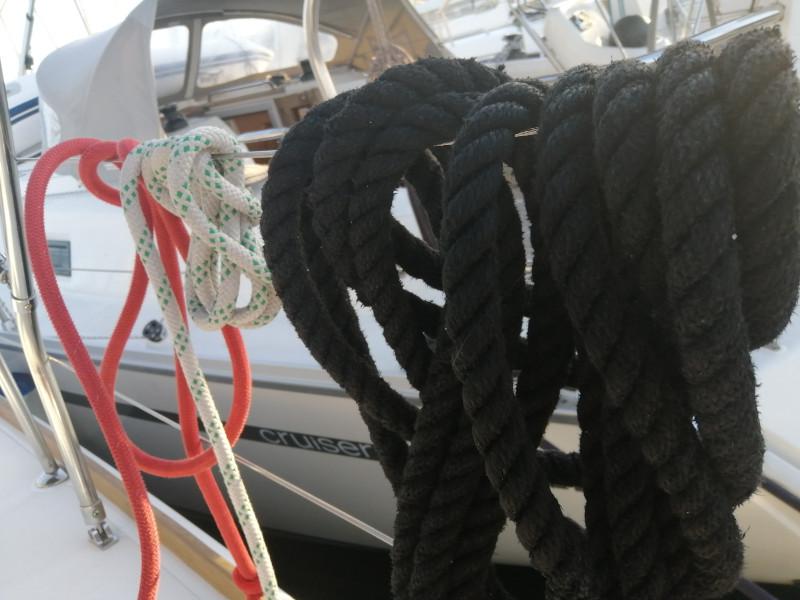 Book yachts online - sailboat - Sun Odyssey 439 - Mario - rent