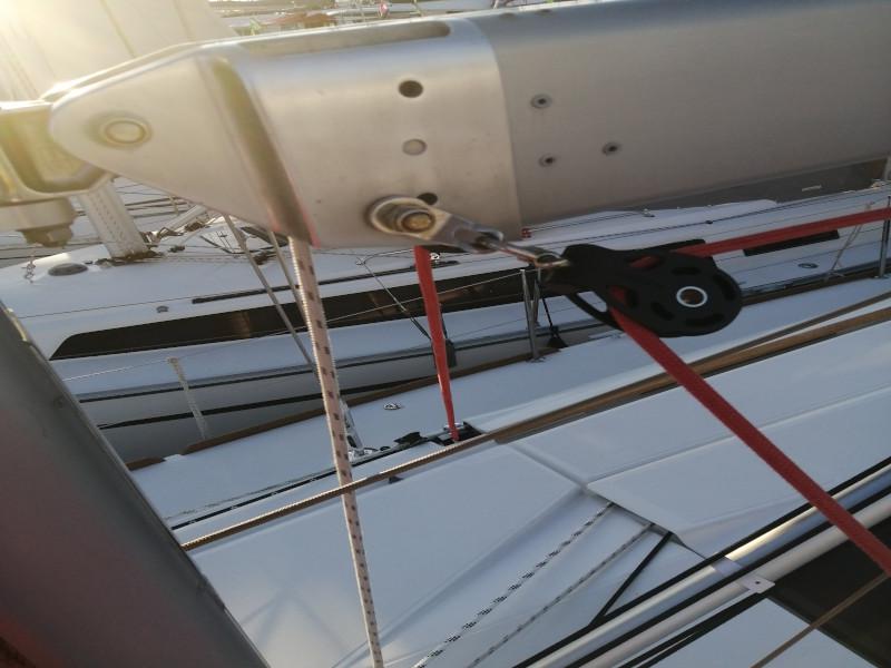 Book yachts online - sailboat - Sun Odyssey 439 - Mario - rent