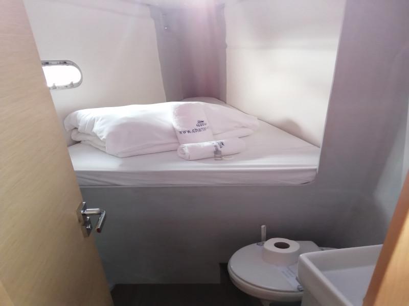 Book yachts online - catamaran - Saona 47 - Aquarius III - rent