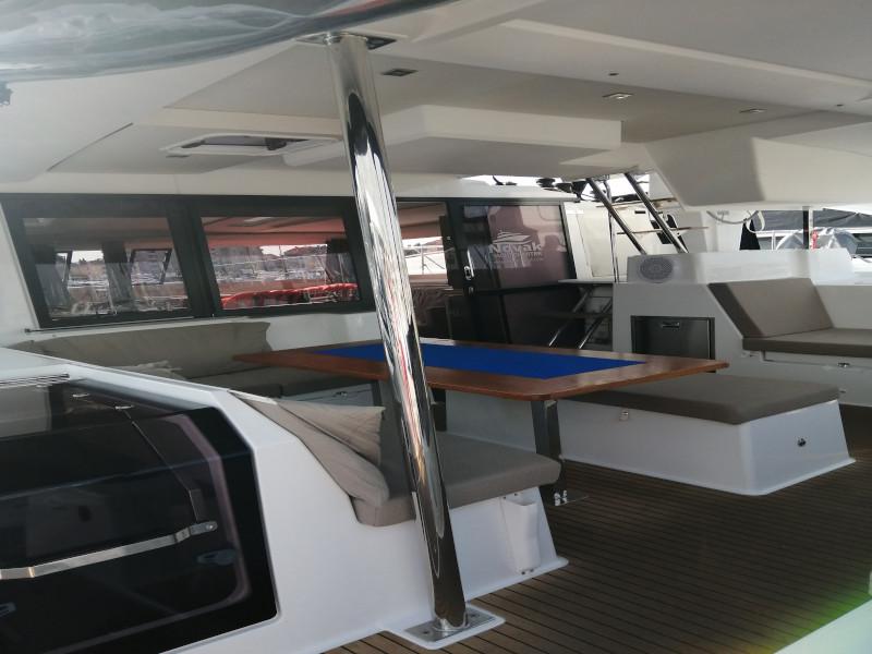 Book yachts online - catamaran - Saona 47 - Aquarius III - rent