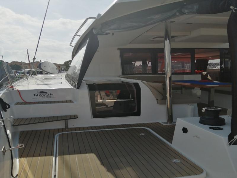 Book yachts online - catamaran - Saona 47 - Aquarius III - rent