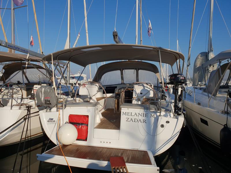 Book yachts online - sailboat - Hanse 455 - Melanie M - rent