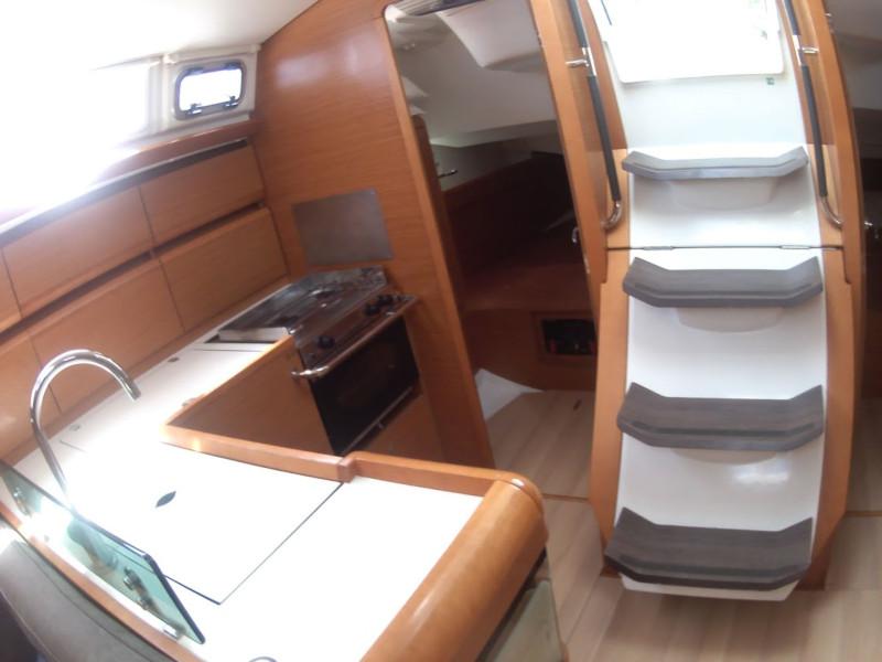 Book yachts online - sailboat - JEANNEAU S.O. 449 2016 - AQUILA Cp - rent