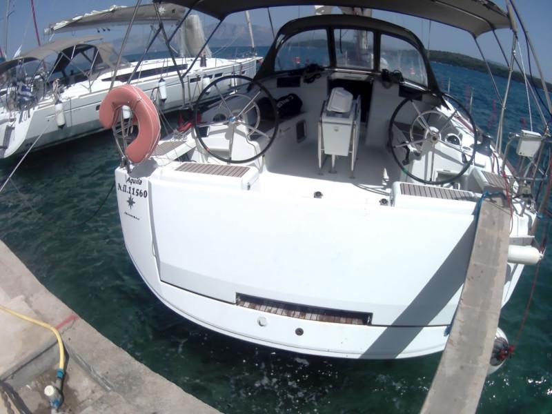 Book yachts online - sailboat - JEANNEAU S.O. 449 2016 - AQUILA Cp - rent
