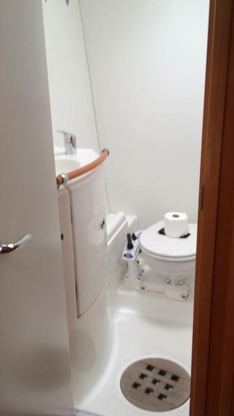 Book yachts online - catamaran - Lagoon 410 S2 - Vega - rent