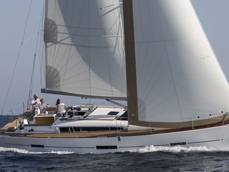 Book yachts online - sailboat - Dufour 460 Grand Large - Avior - rent