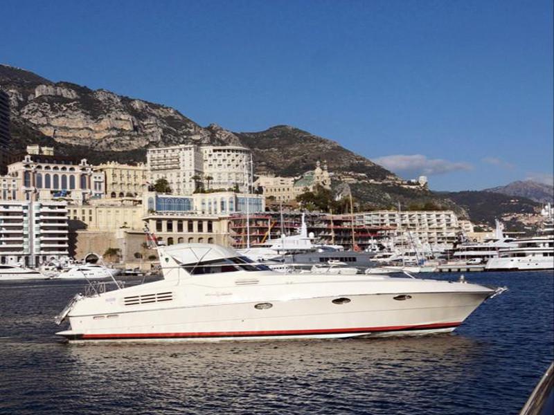 Book yachts online - motorboat - Riva 50 - Diable - rent