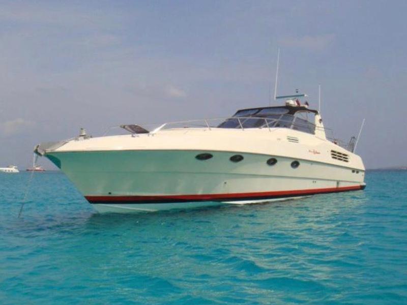 Book yachts online - motorboat - Riva 50 - Diable - rent