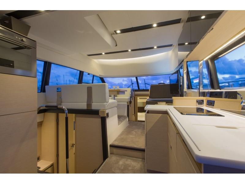 Book yachts online - motorboat - Prestige 420 Fly - My NAIMA - rent