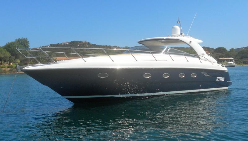 Book yachts online - motorboat - Blu Martin 46 ST - Profondo Blu - rent