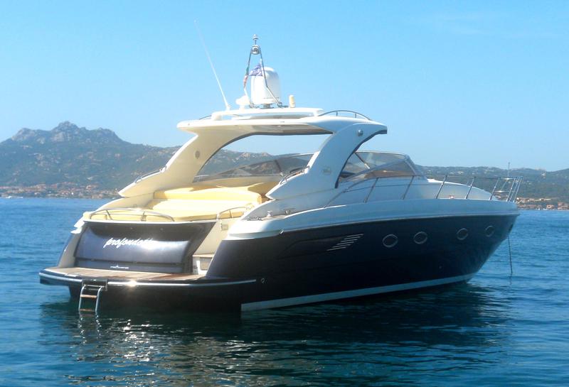 Book yachts online - motorboat - Blu Martin 46 ST - Profondo Blu - rent