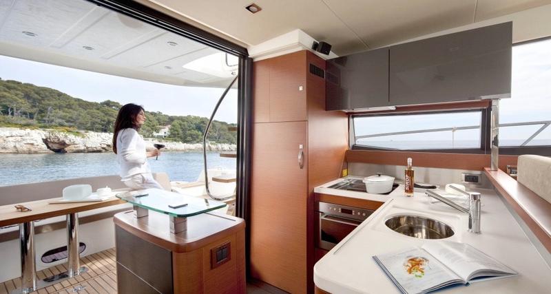 Book yachts online - motorboat - Prestige 500 Fly - Sardegna Blu - rent