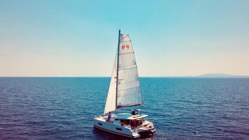 Book yachts online - catamaran - Lucia 40 - Papaya (!!!!from Monday!) - rent