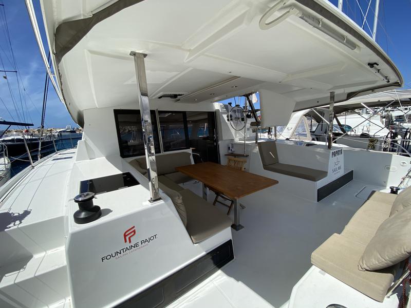 Book yachts online - catamaran - Lucia 40 - Papaya (!!!!from Monday!) - rent