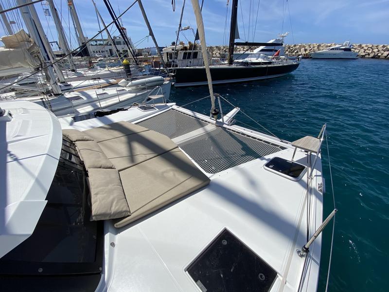 Book yachts online - catamaran - Lucia 40 - Papaya (!!!!from Monday!) - rent