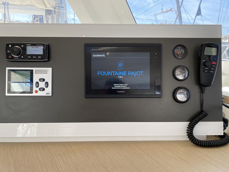 Book yachts online - catamaran - Lucia 40 - Papaya (!!!!from Monday!) - rent