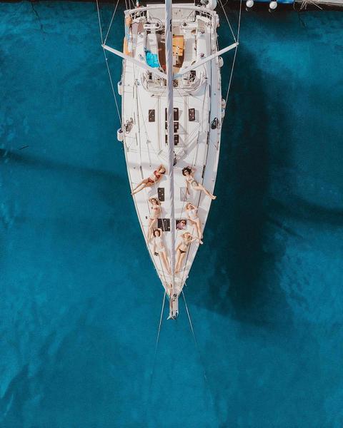 Book yachts online - sailboat - Bavaria 45 Cruiser - Ptitza (!!!from Monday. FREE WIFI) - rent