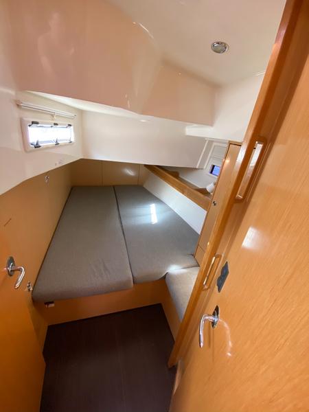 Book yachts online - sailboat - Bavaria 45 Cruiser - Ptitza (!!!from Monday. FREE WIFI) - rent