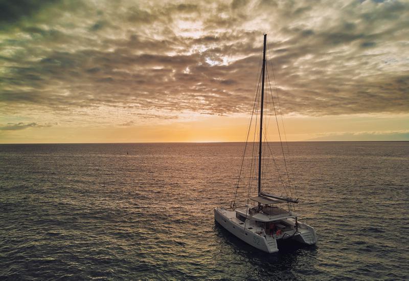 Book yachts online - catamaran - Lagoon 52F - Neptuno  - rent