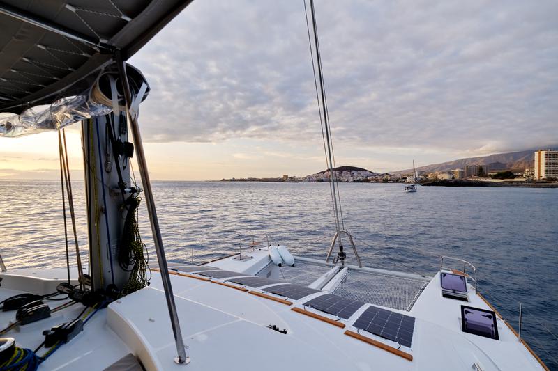 Book yachts online - catamaran - Lagoon 52F - Neptuno  - rent