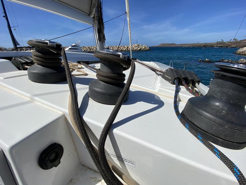 Book yachts online - catamaran - Lucia 40 - Aquila  - rent