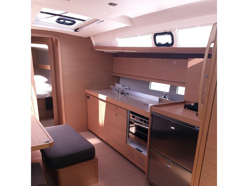 Book yachts online - sailboat - Dufour 460 Grand Large - Millennium Falcon - rent