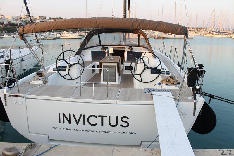 Book yachts online - sailboat - Dufour 56 Exclusive - INVICTUS - rent