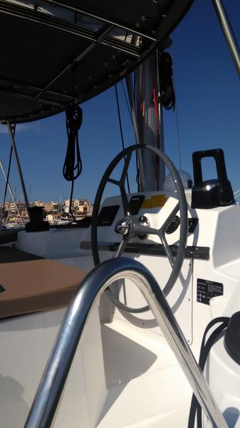 Book yachts online - catamaran - Bali 4.1 - Double Kiss - rent