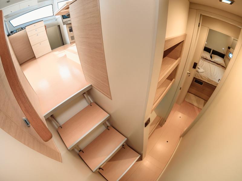 Book yachts online - catamaran - Bali 4.5 - Advocat - rent