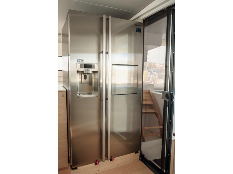 Book yachts online - catamaran - Bali 4.5 - Advocat - rent