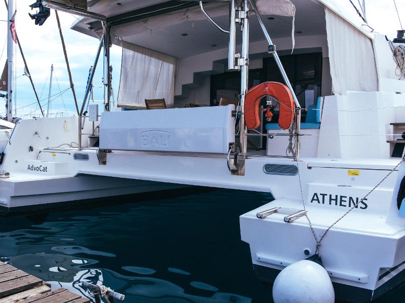 Book yachts online - catamaran - Bali 4.5 - Advocat - rent