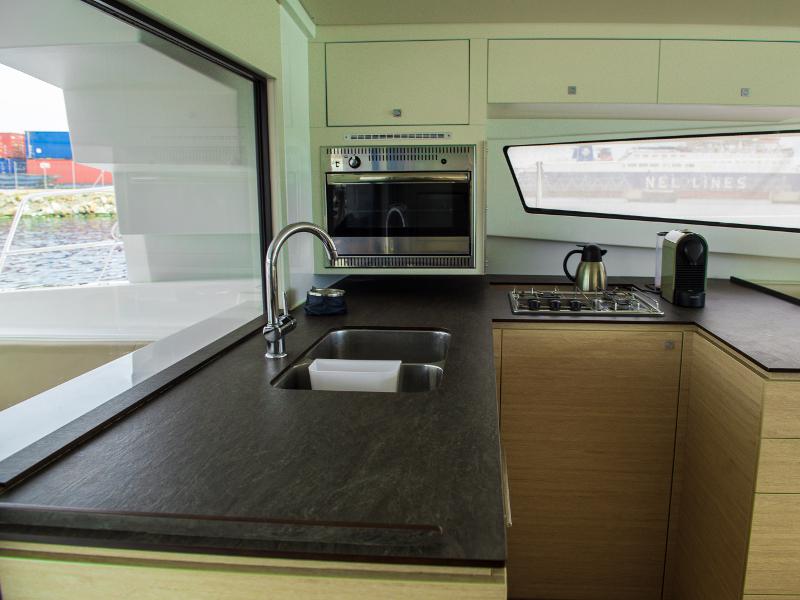 Book yachts online - catamaran - Bali 4.5 - Butterfly - rent