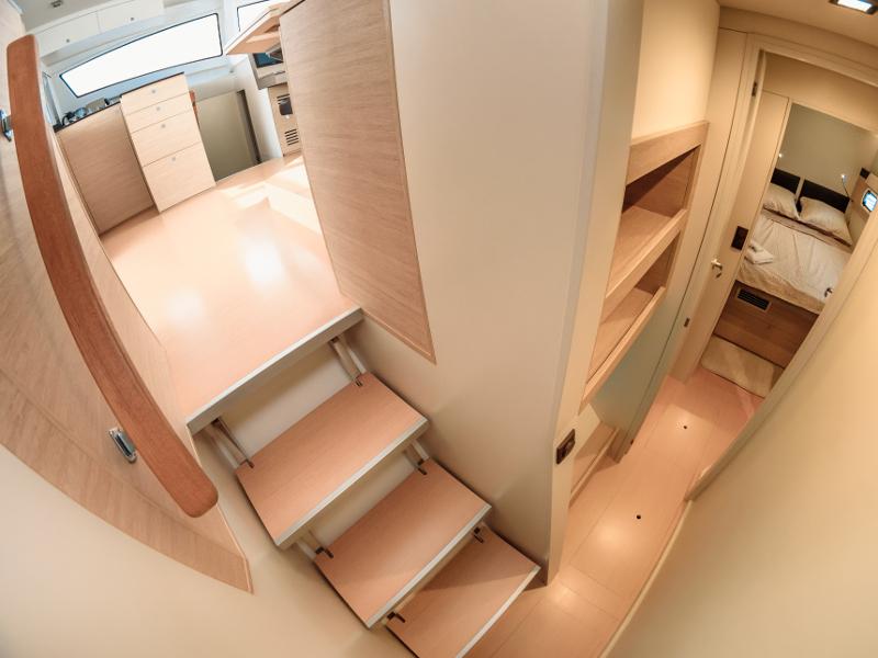 Book yachts online - catamaran - Bali 4.5 - Butterfly - rent