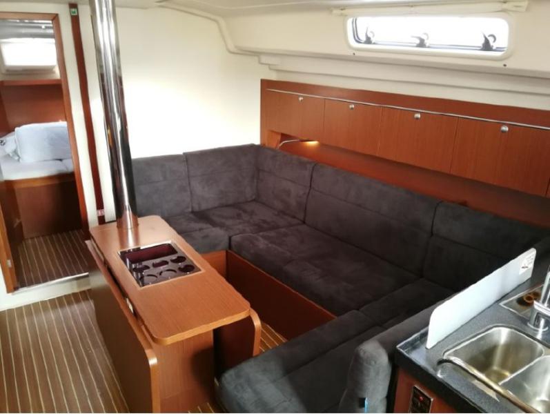 Book yachts online - sailboat - Hanse 415 - Mickey - rent