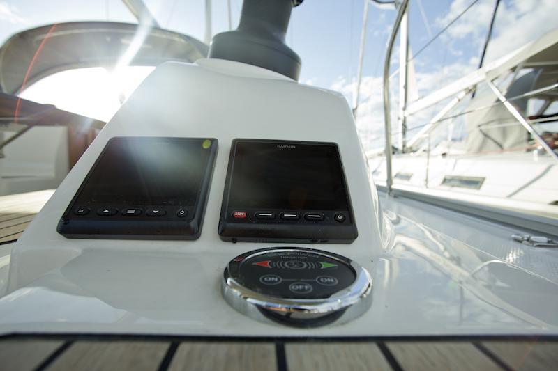Book yachts online - sailboat - Bavaria 46 Cruiser - Avatar - rent