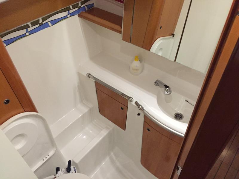 Book yachts online - sailboat - First 44.7 - Serenity - rent