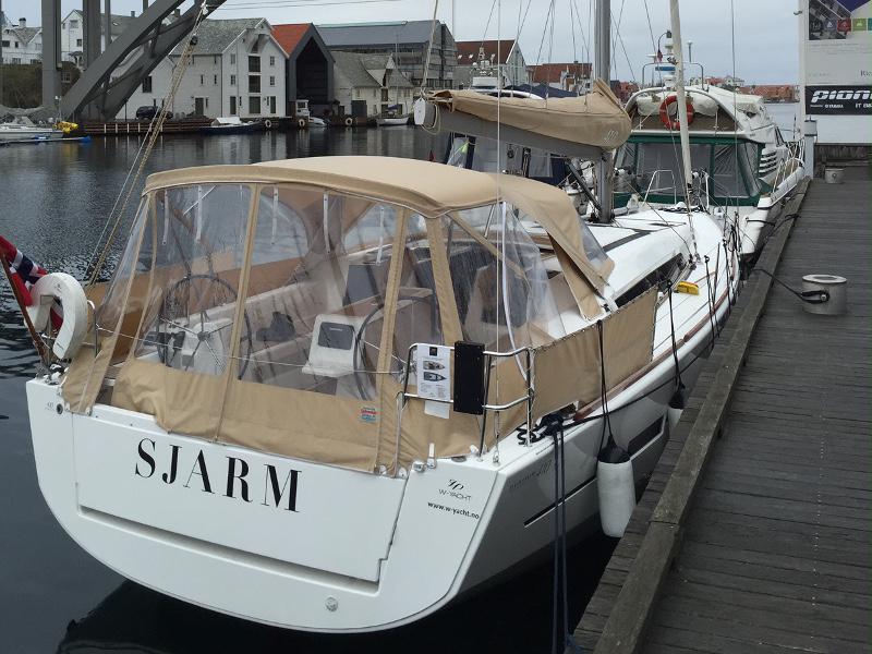 Book yachts online - sailboat - Dufour 410 Grand Large - Sjarm - rent