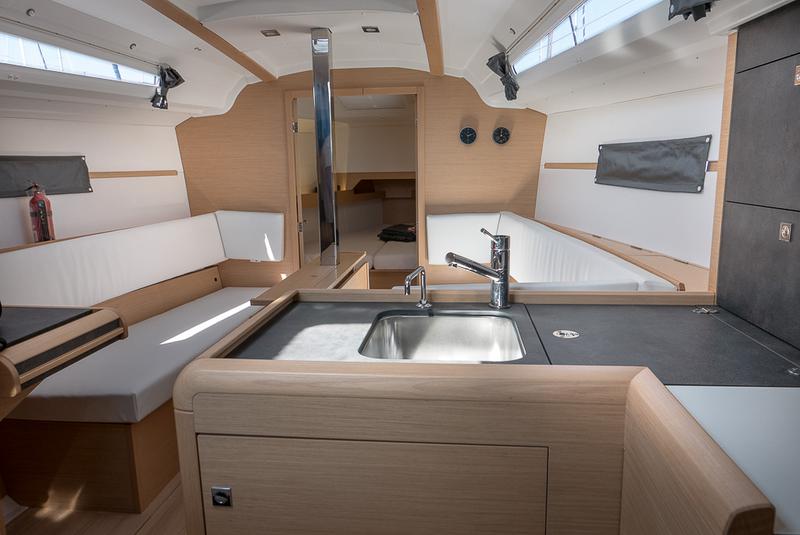 Book yachts online - sailboat - Sun Odyssey 349 - Bizzarra - rent