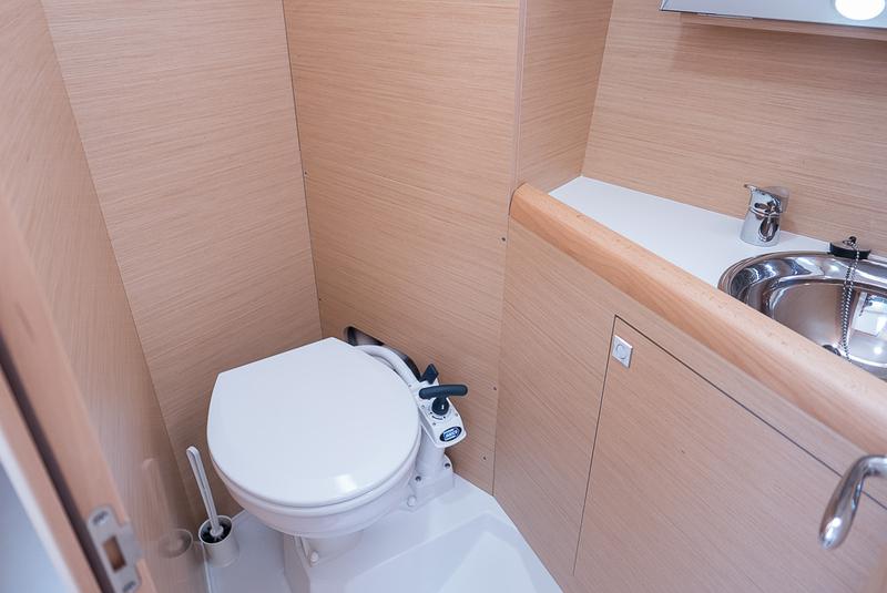 Book yachts online - sailboat - Sun Odyssey 349 - Bizzarra - rent