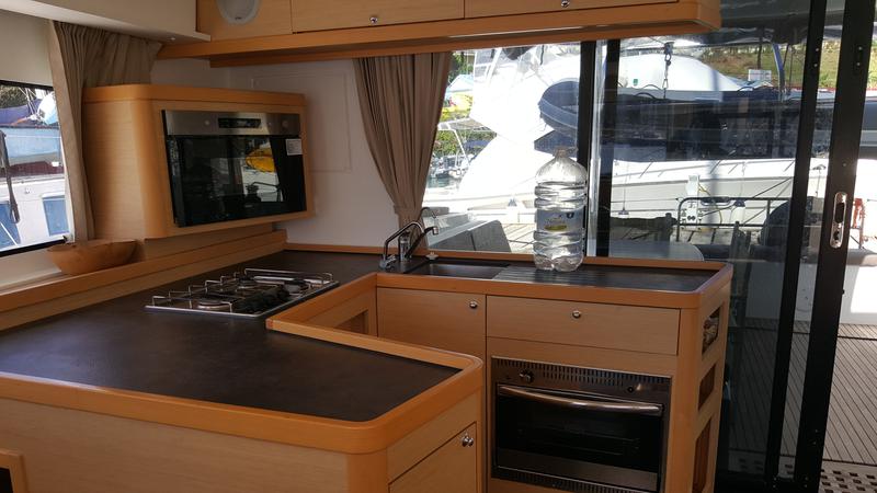 Book yachts online - catamaran - Lagoon 42 - Beta Persei II (A/C, WM, Generator, Inverter) - rent
