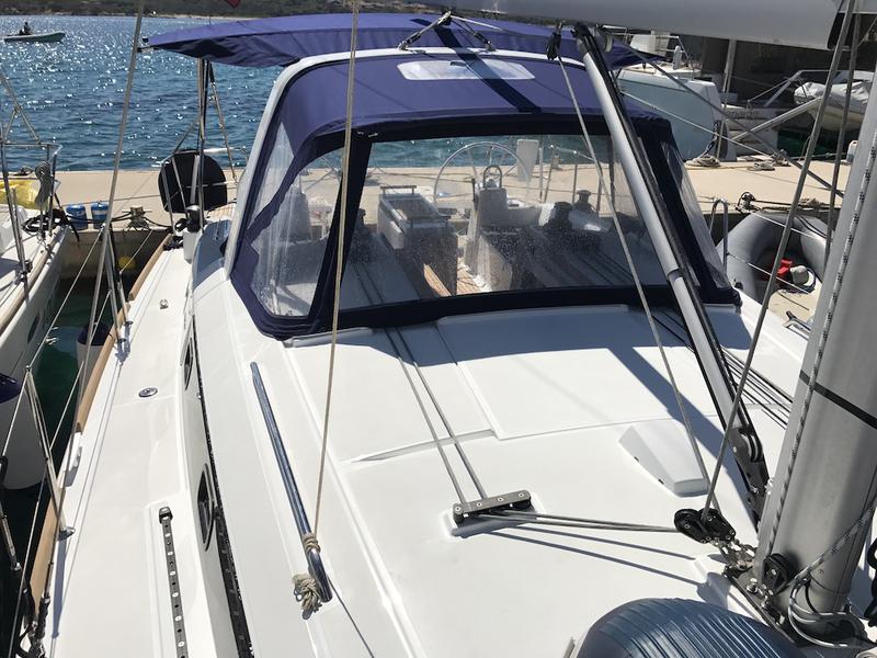 Book yachts online - sailboat - Oceanis 38.1 - Denebola I - rent