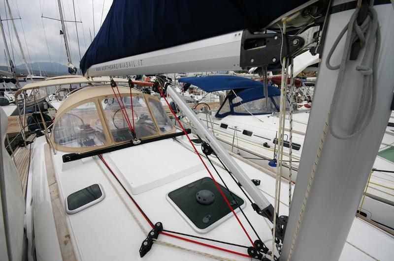 Book yachts online - sailboat - Sun Odyssey 42i - Nihal (TFS) - rent
