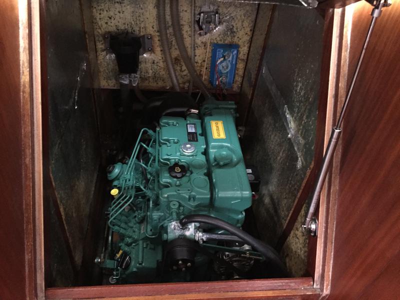 Book yachts online - sailboat - Bavaria 44 - Bellatrix - rent